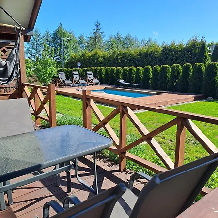 Zefir Nad Morzem I Jeziorem 度假居